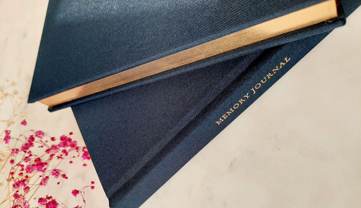 MOM Memory Journal - NAVY Linen